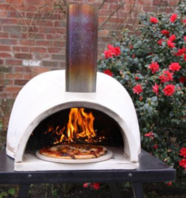 Gardeco Pizzaro Chimalin AFC pizza oven in natural clay